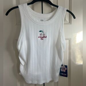 Juniors LTD White Ribbed crop Tank Top Lg.